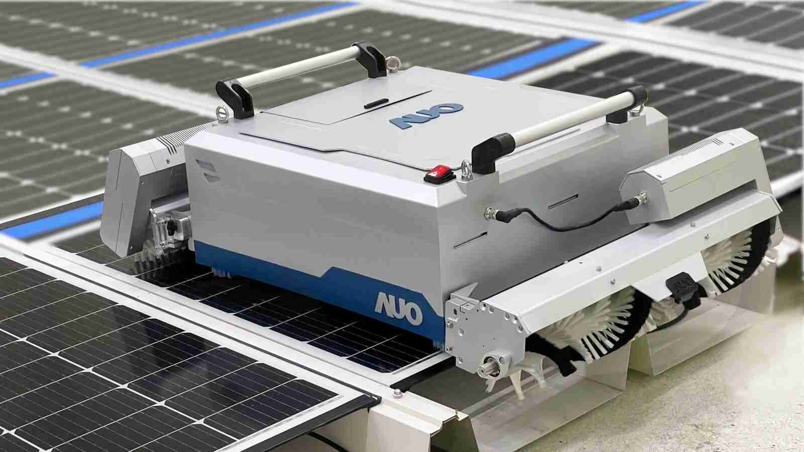 william威廉中文官网致力EPC场域技术升级，，，导入清洁机器人搭配传感器与AI数据分析，，，，大幅减少维运成本